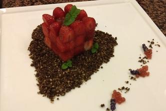 Strawberry Cube - Kocka od jagoda