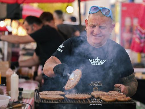 Zagreb: Na Trešnjevačkoj tržnici organiziran je Špica plac