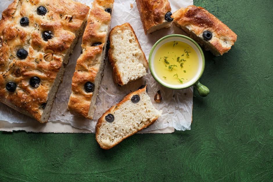 maslinovo ulje, focaccia | Author: Olimpia Davies/Unsplash