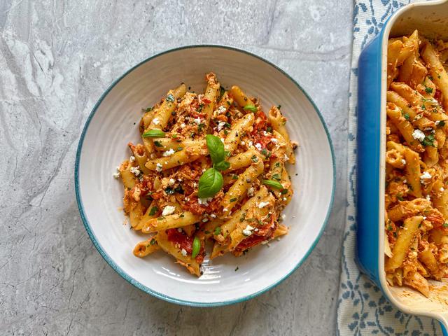salmon feta pasta
