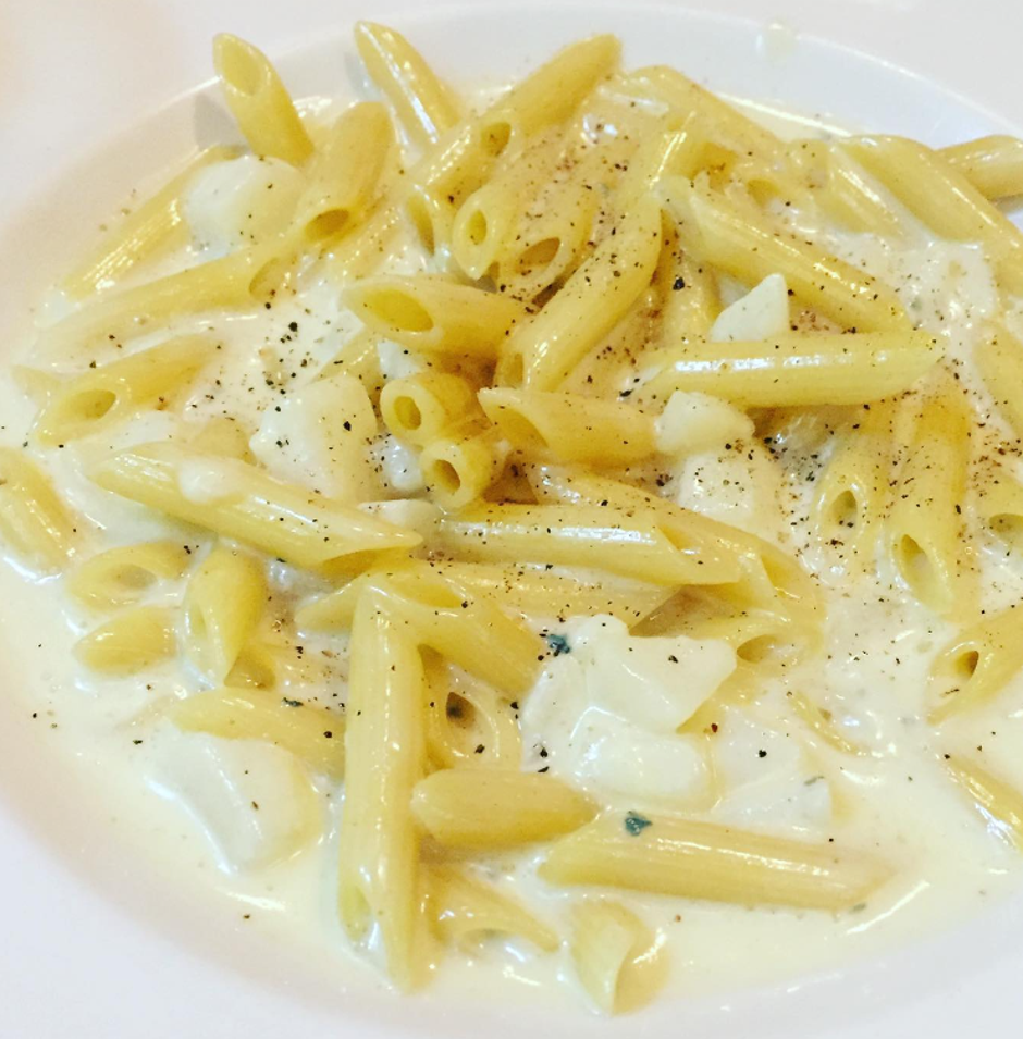 tjestenina s gorgonzolom i kruškama | Author: Instagram @idahoeatsandtreats