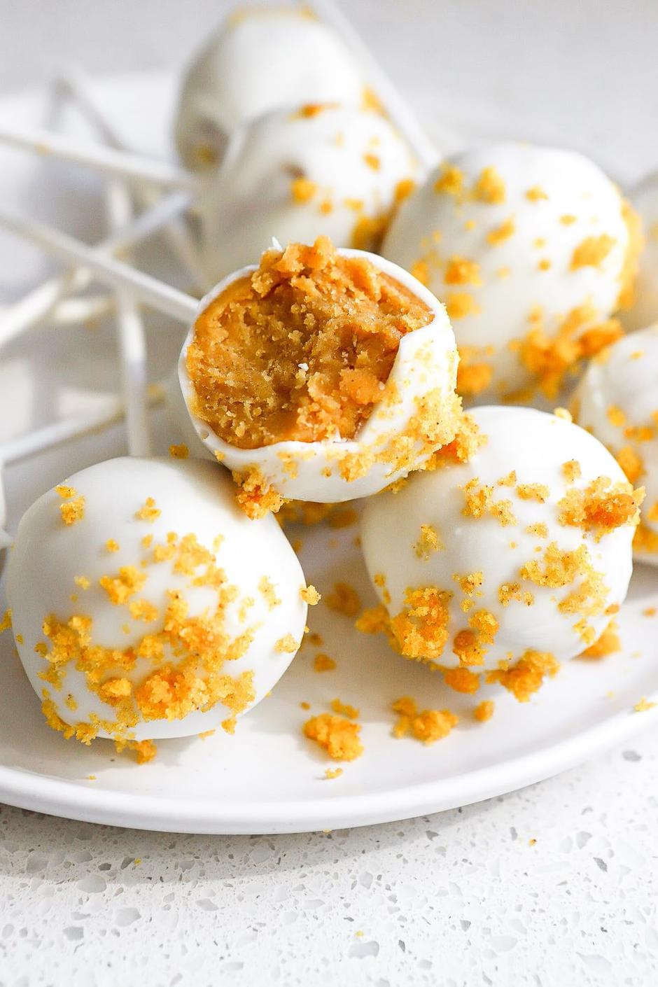 carrot cake pops | Author: Kennedy Spracklin/Pinterest