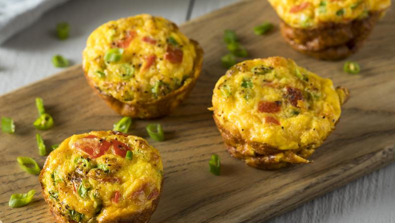 Muffini od jaja, šunke i sira