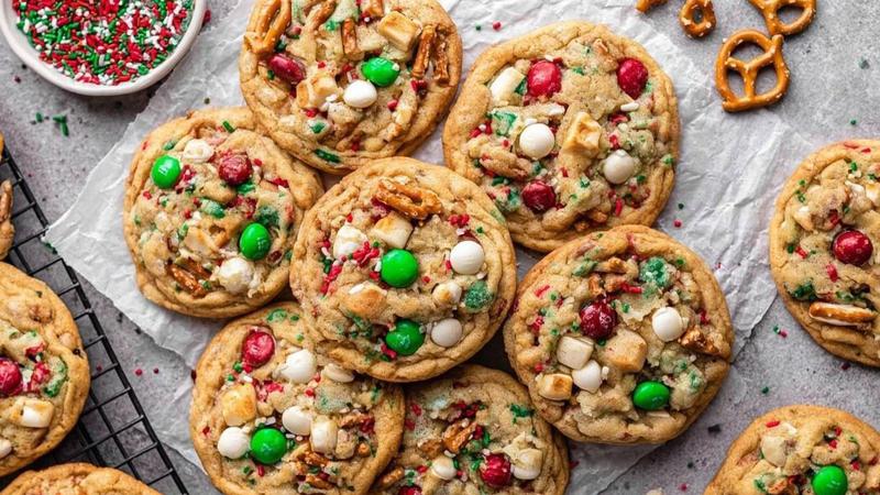 Keksi koje obo&zcaron;ava Djed Mraz: Santa's Trash Cookies
