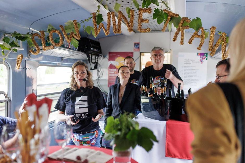 slow wine train | Author: Mario Đurkić, Horizont Solutions