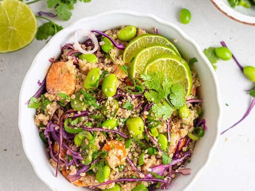 šarena azijska salata s kvinojom