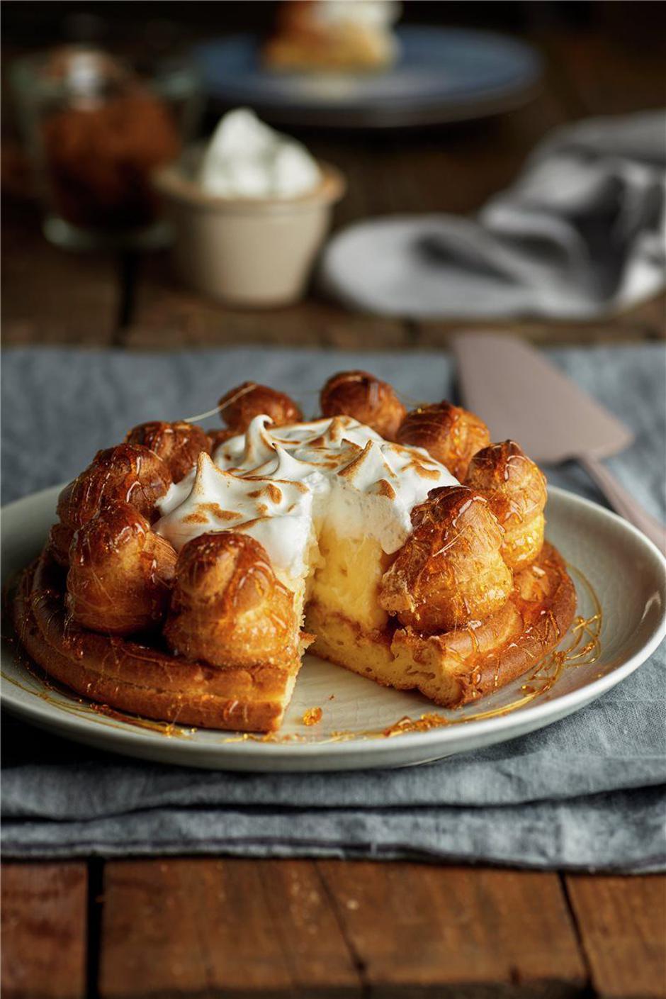 torta saint honore | Author: Cocina Fácil/Pinterest