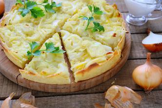 Tart s lukom