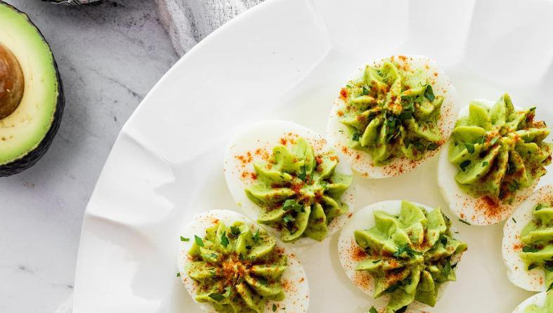 jaja punjena avokadom
