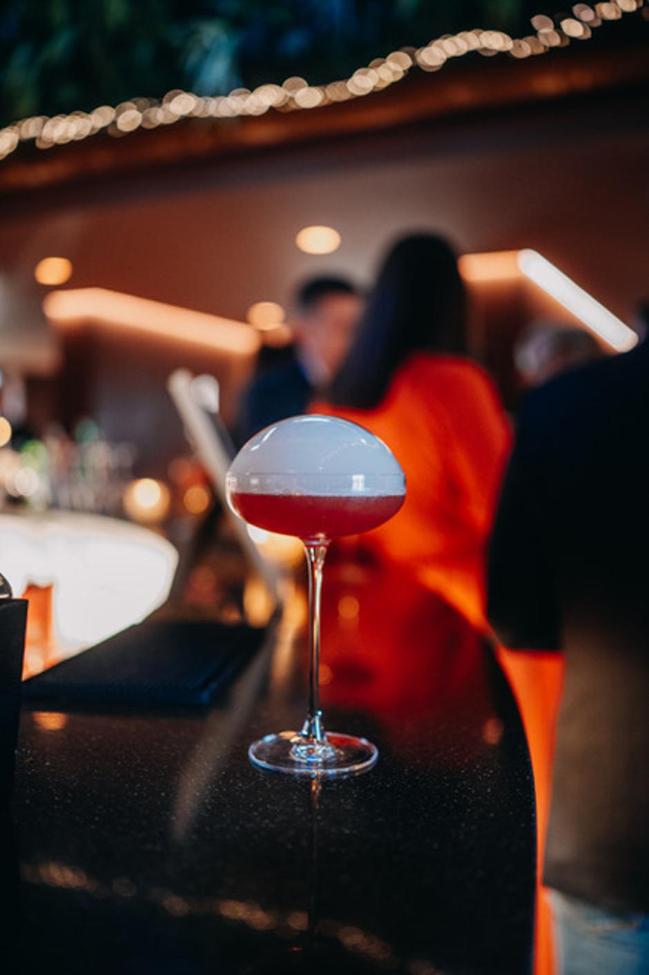 cocktail empire | Author: Press