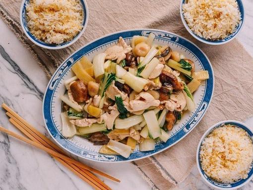 piletina iz woka s povrćem, moo goo gai pan