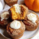 Kao iz Starbucksa: sočni muffini od bundeve s punjenjem od krem sira