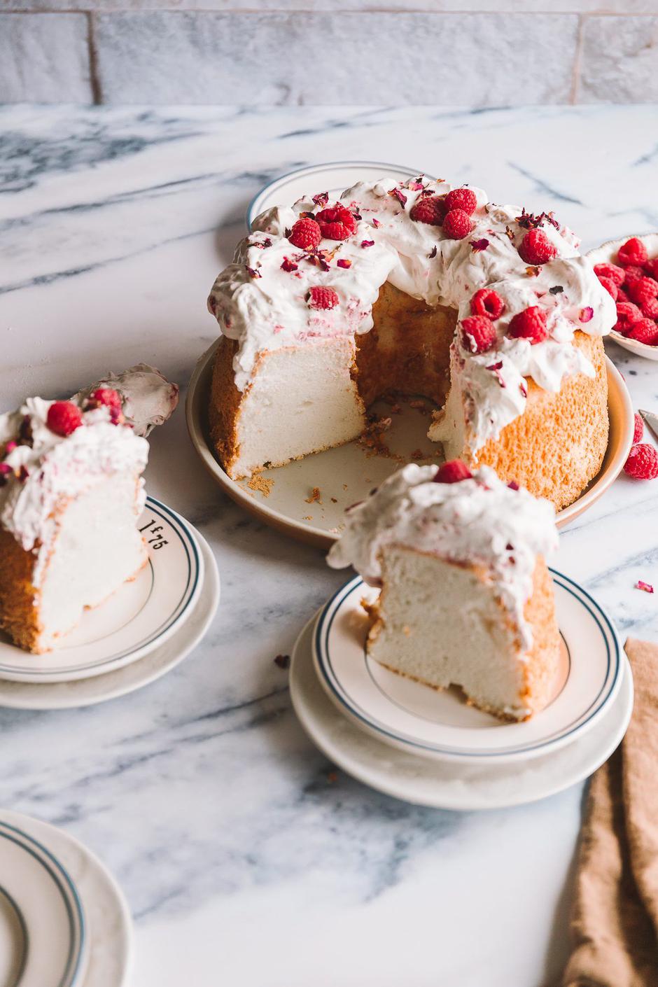 anđeoski koalč s malinama | Author: Joy the Baker/Pinterest