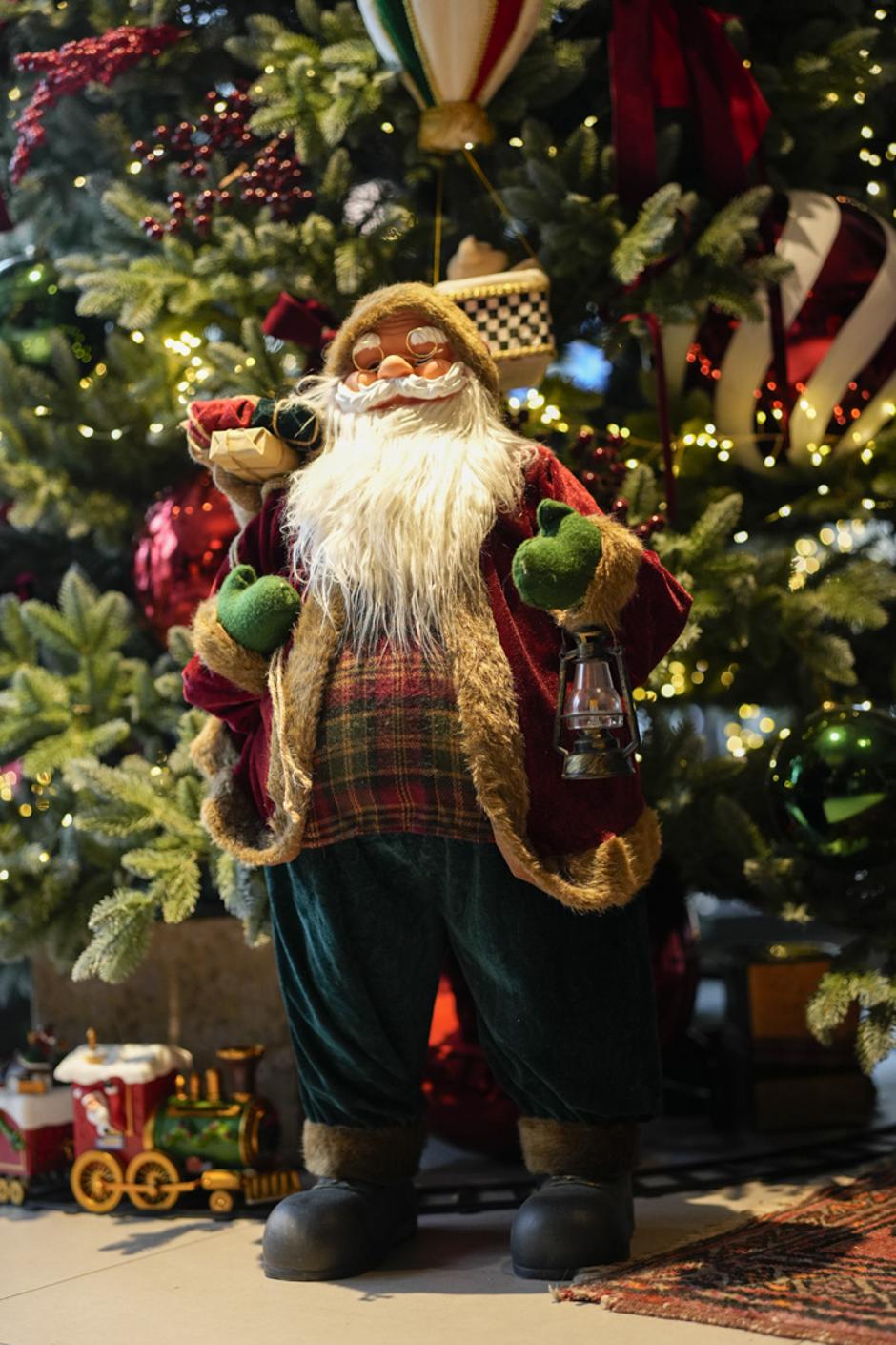 butler | Author: Bojan Zibar