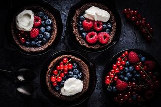 mini čokoladne dutch baby palačinke