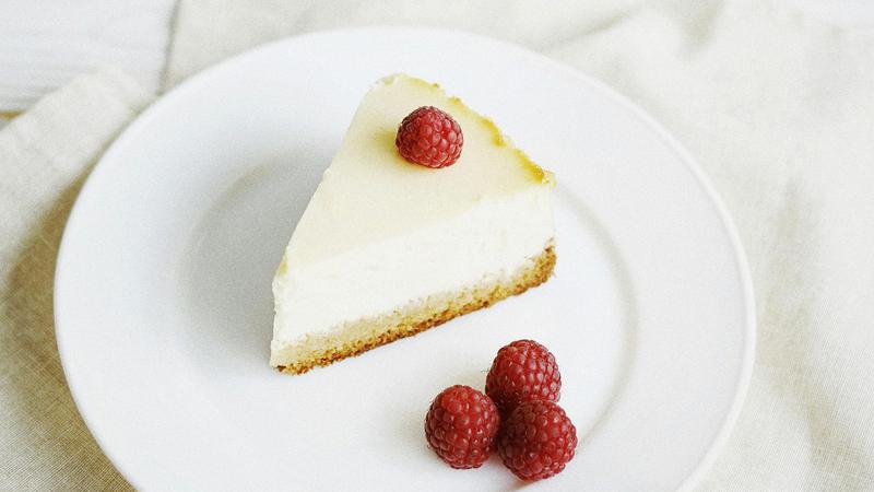 Cheesecake od bijele &ccaron;okolade - recept Mary Berry