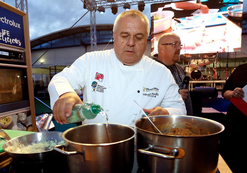 Biograd na Moru: Projekt Gastro Biograd privukao brojne posjetitelje | Author: Dusko Jaramaz/PIXSELL