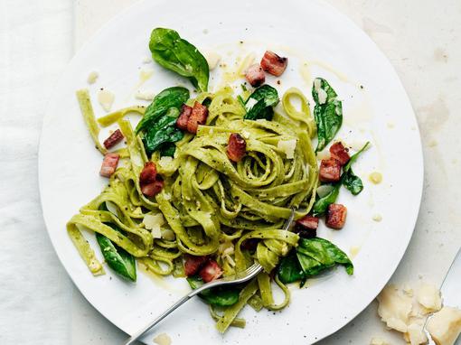 carbonara sa špinatom i graškom