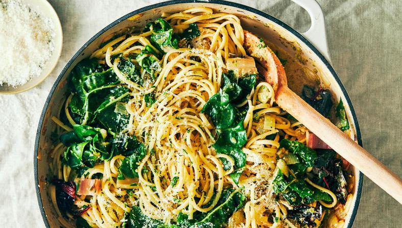 tjestenina u umaku od blitve