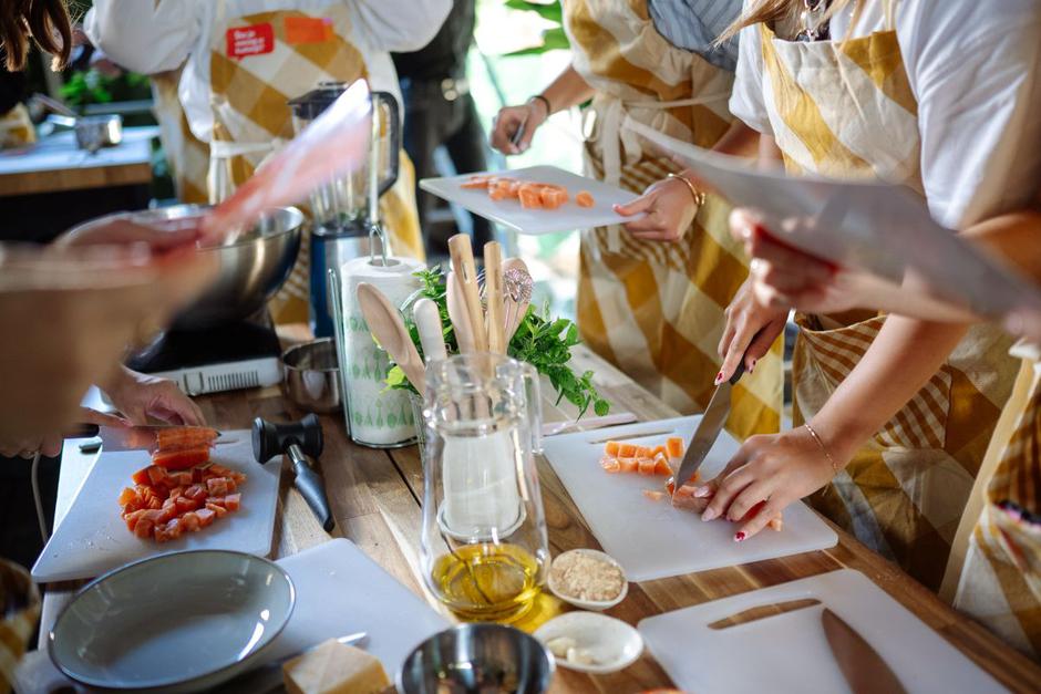 IKEA Cooking & Eating | Author: Press