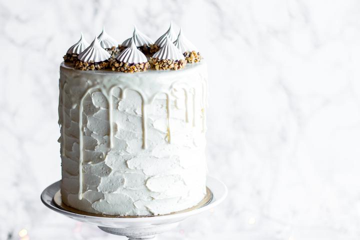 Čarobna zimska torta od čokolade i lješnjaka