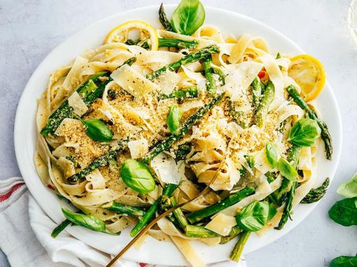 tjestenina sa šparogama