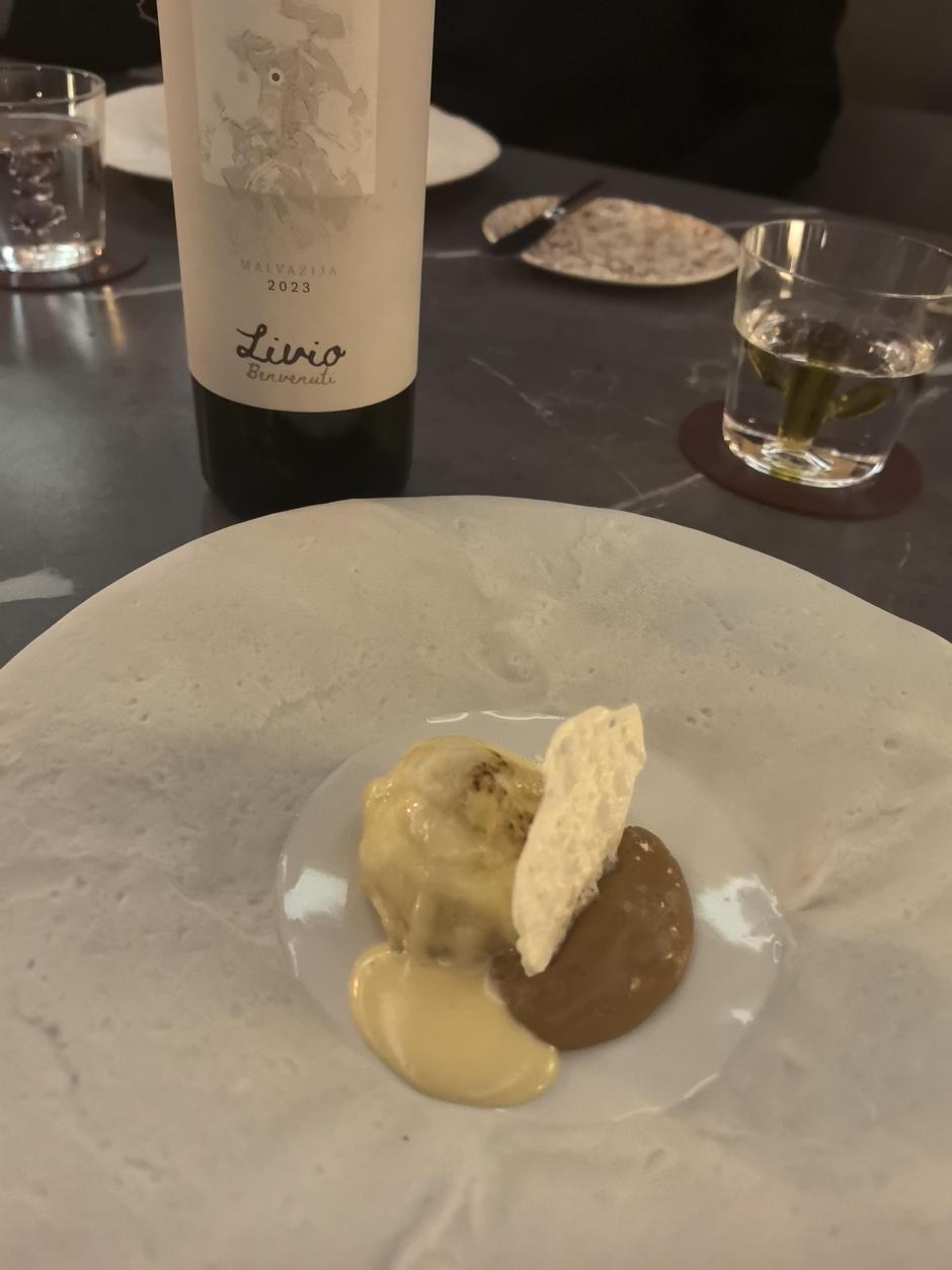 benvenuti, noel, santa elisabetta | Author: Emina Basara