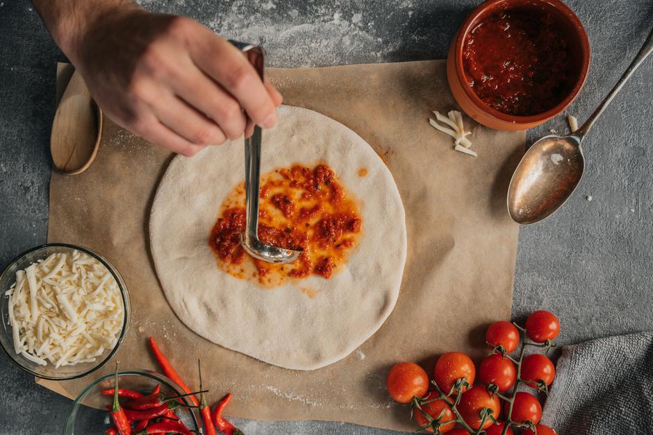 pizza | Author: Charlie Harris/Unsplash
