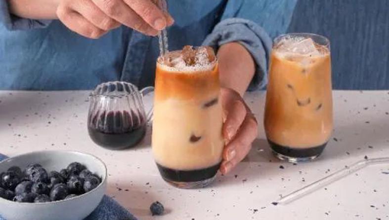 blueberry iced latte
