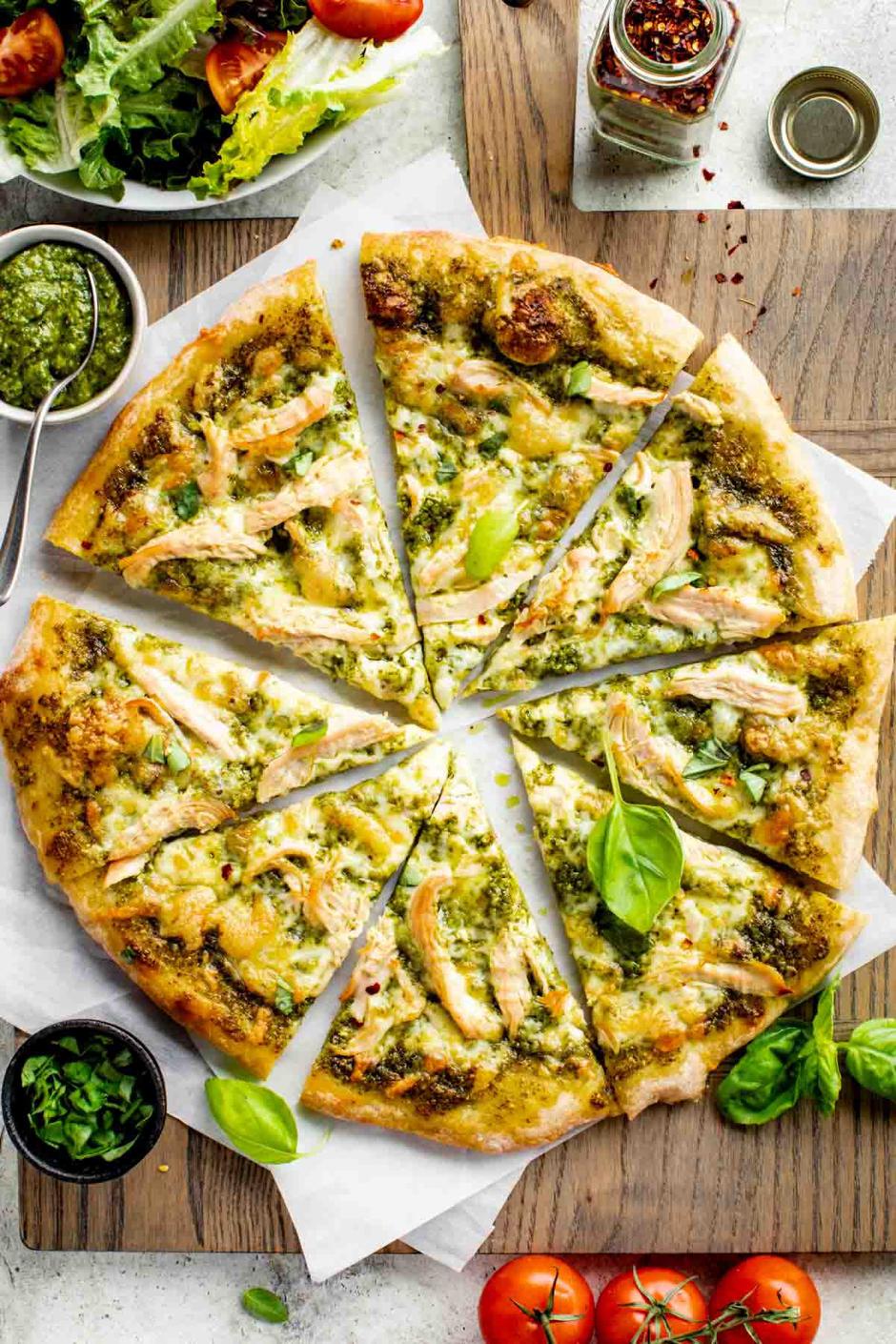 pizza s grilanom piletinom i pestom | Author: Katie Webster/Pinterest