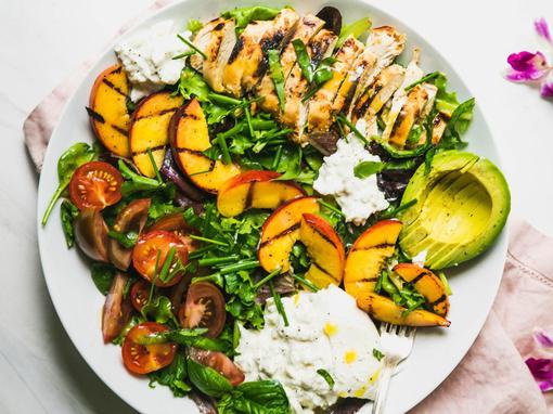salata od piletine i bresaka