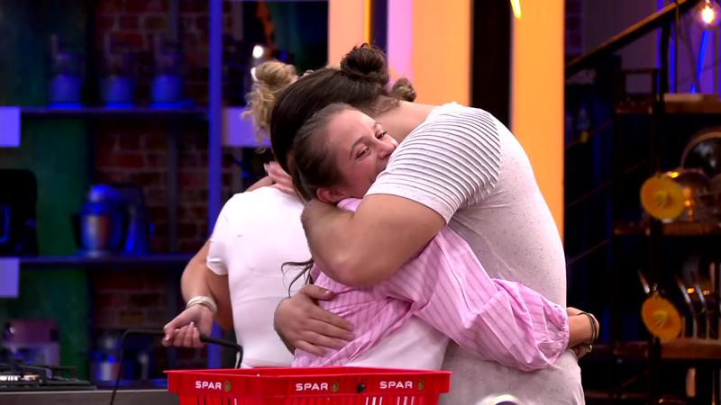 Suze i smijeh u MasterChefu, sti&zcaron;u gosti iznena&dstrok;enja!