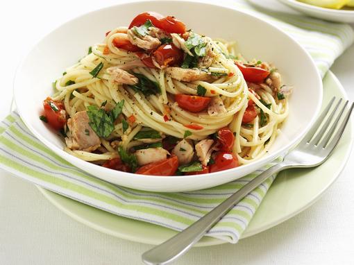 Špageti s tunom i rajčicama